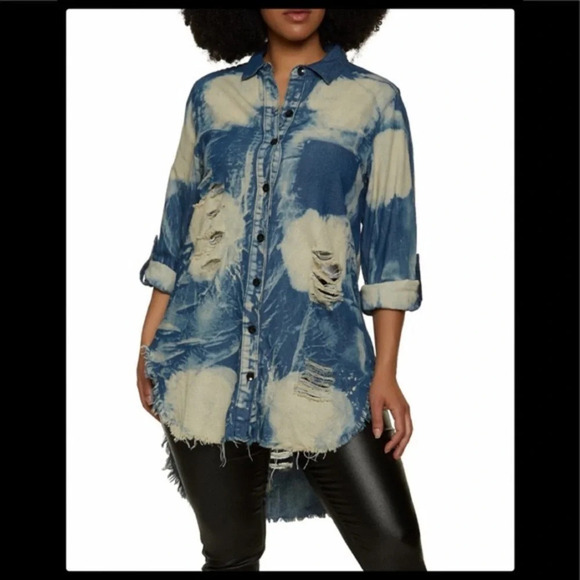 Thrill Jeans Denim Distressed Tunic Shirt size Small - Picture 1 of 4